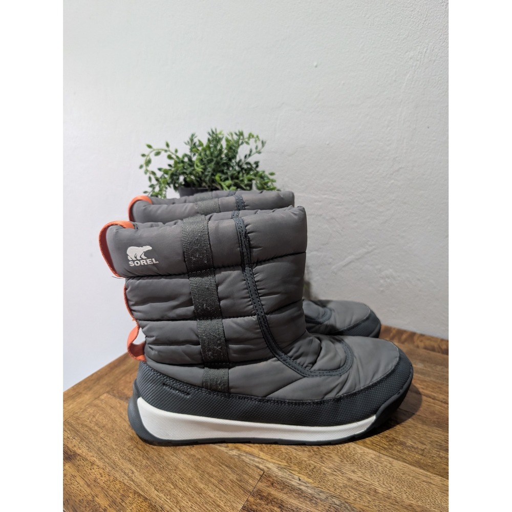 Whitney II Puffy‎ Waterproof Boot
SOREL size 8